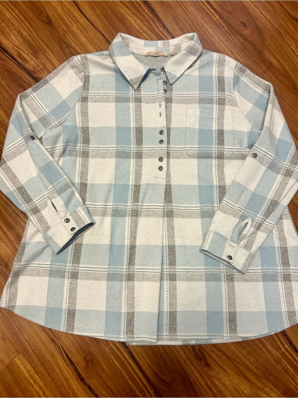 Soft Surrounding Plaid 1x Pocket Ultra Soft Shacklet Half Button Top